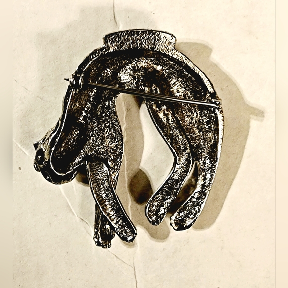 Cheetah leopard silver and black with rhinestones cat brooch - Picture 5 of 8